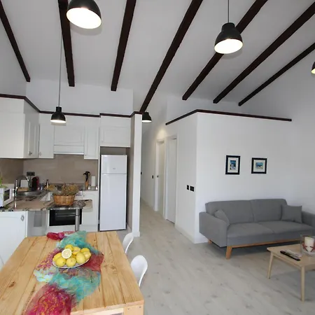 Appartement Junto Al Mar Con Wifi Gratuito, Aire Acondicionado Opcional, Mascotas Permitidas. - Es-184-56 *