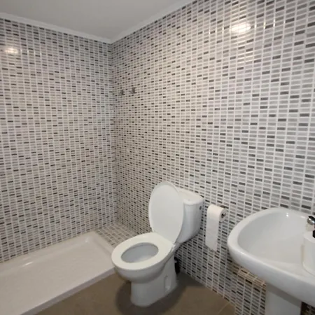 Junto Al Mar Con Wifi Gratuito, Aire Acondicionado Opcional, Mascotas Permitidas. - Es-184-56 Apartamento Riumar